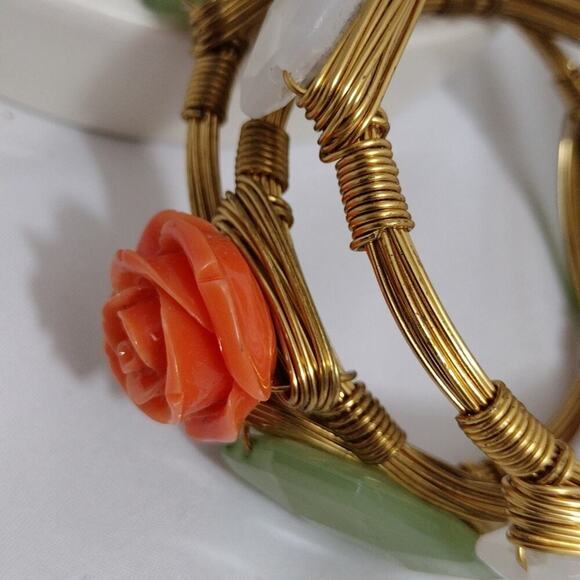 3 Large Bangle Bracelets Green Roses Stone - Picture 6 of 7